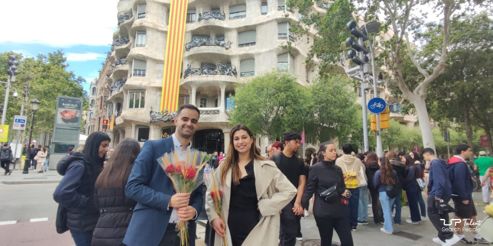¡Talent Search People celebra el Día de Sant Jordi repartiendo rosas!